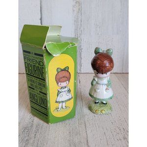 Joan‎ Walsh friend someone who likes you girl ceramic figure